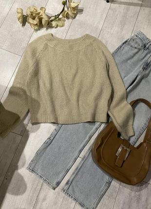 Фирменный укороченный итальянский свитер джемпер мохерный шерстяной шерстяной шерстяной