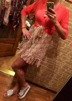 Стильна шифонова сукенка в квіточки