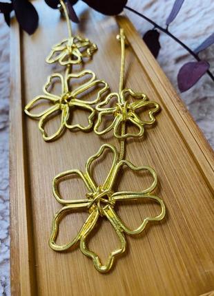 Стильные длинные удлиненные висящие серьги в форме цветов под zara золотого цвета от fashion jevelry7 фото