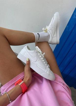 Nike blazer low white белые кроссовки найк