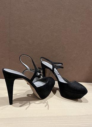 Босоножки sergio rossi