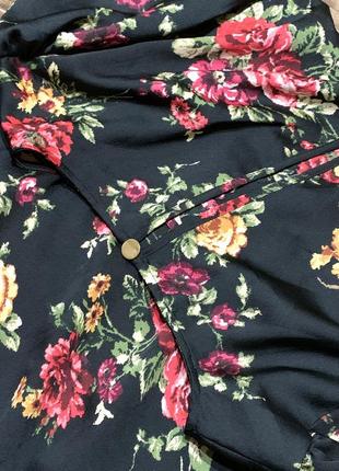 Шикарное сатиновое платье в цветы f&amp;f7 фото