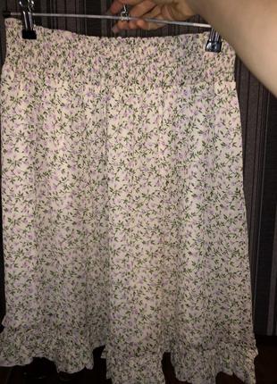 Легкая летняя юбочка с принтом в цветок4 фото