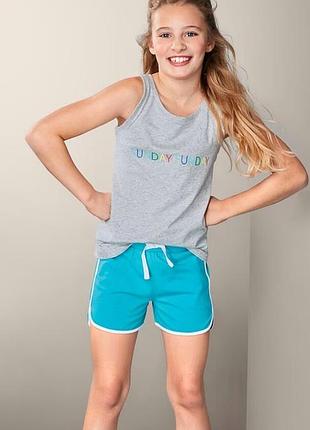 Комфортные шорты из органического хлопка от tcm tchibo, германия, рост 146-152