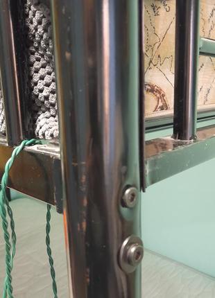 Двухэтажная кровать железная