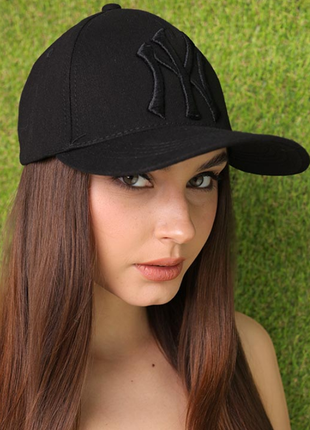 Женская летняя кепка бейсболка черный