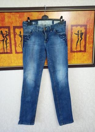 Распродажа! крутые фирменные джинсы tom tailor с вышивкой