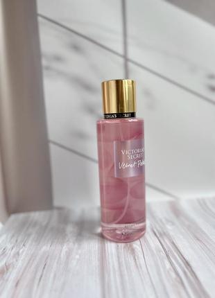 Парфумований спрей - міст victoria's secret velvet petals