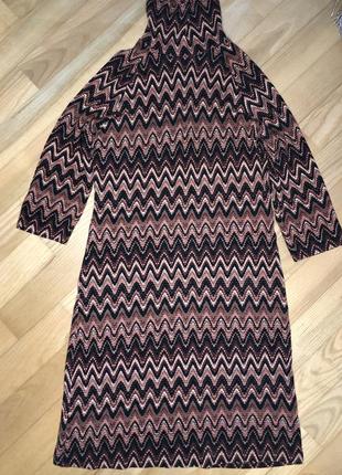Платье трикотаж р.40