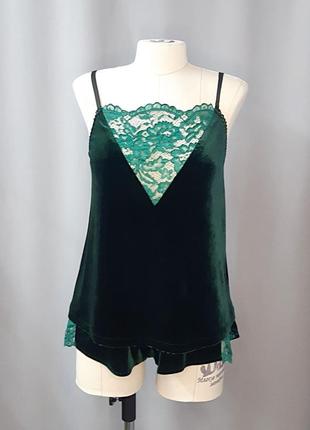 Оксамитова піжама з мереживом