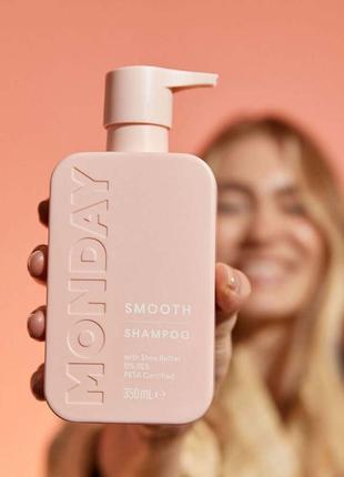 Шампунь для разглаживания волос monday smooth shampoo