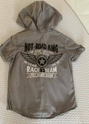 Сорочка з капюшоном з вишивкою на спині