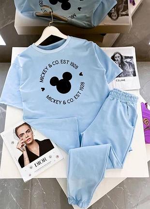 Женский костюм футболка и штаны