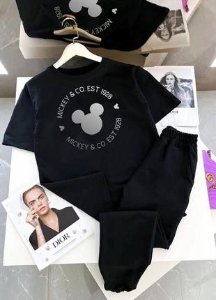 Женский костюм футболка и штаны3 фото