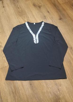 Нарядная блуза черного цвета с серебристыми пайетками. замеры есть на фото2 фото