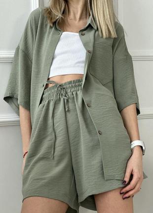 Женский костюм с рубашкой шортами на лето базовый черный серый синий зеленый голубой розов...
