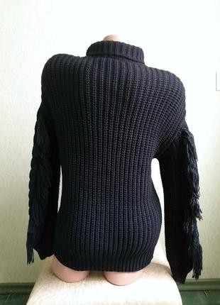 Свитер в косичку. джемпер. пуловер с бахромой. черный.5 фото