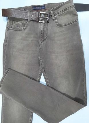 Отличные брендовые джинсы р.31 32 33 paul shark2 фото