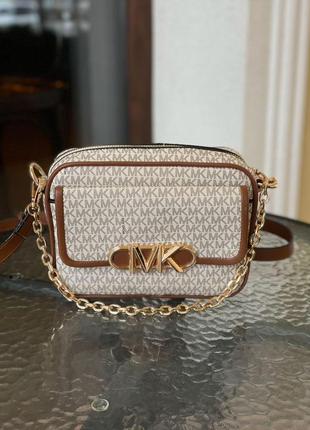 Сумка michael kors parker medium logo crossbody bag cream brown5 фото