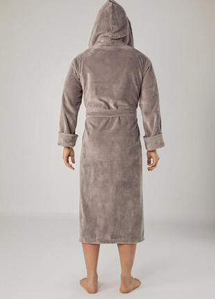 Чоловічий халат велюр однотонний на поясі домашній, зимові чоловічі халати махра з довгим рукавом сірий2 фото