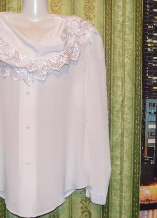 Шикарная  нежная блуза с кружевом1 фото