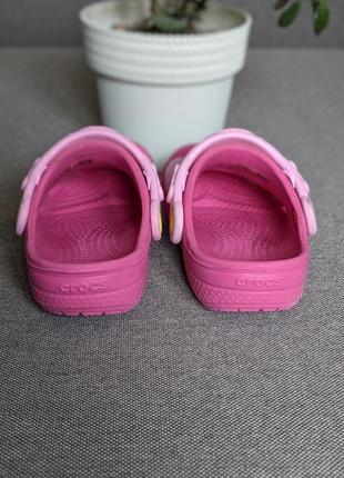 Crocs hello kitty сабо оригинальные детские босоножки8 фото