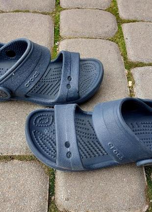 Шльопанці сандалі босоніжки crocs 21 см