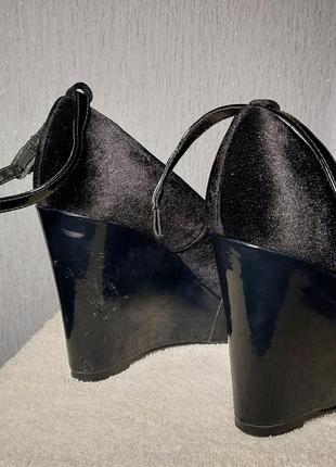 Черные бархатные (велюровые) туфли фирмы h&amp;m5 фото