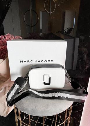 Marc jacobs black / white logo1 фото