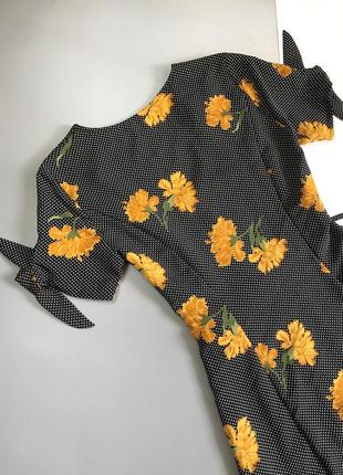 Сукня сарафан в дрібний горох з квітами, на гудзиках і поясом8 фото