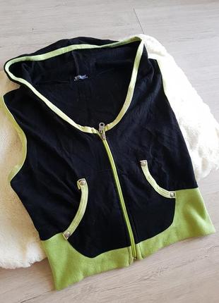 Спортивний топ