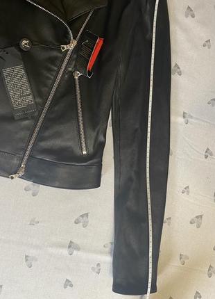 Брендовая кожаная куртка косуха s размер оригинал ventcouvert9 фото