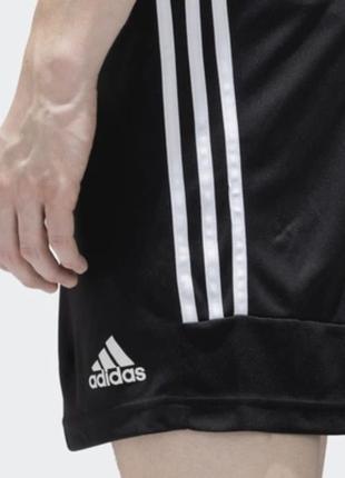 Шорты adidas оригинал как новые 9-10 лет 140см2 фото