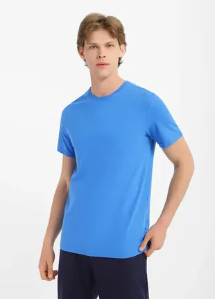 Мужская футболка однотонная голубой1 фото