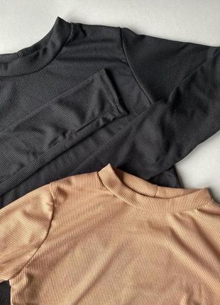 Гольф с вырезом на большом пальце