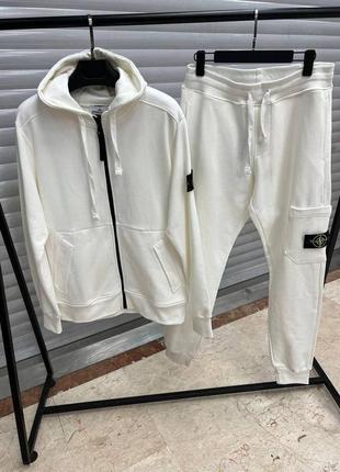 Спортивный костюм stone island