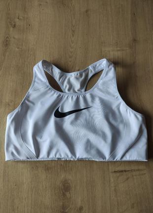 Женский спортивный топ nike, оригинал, xl.