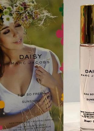 Женский мини-парфюм marc jacobs daisy eau so fresh sunshine 20 ml, маркabс дейзи о со фреш саншайн