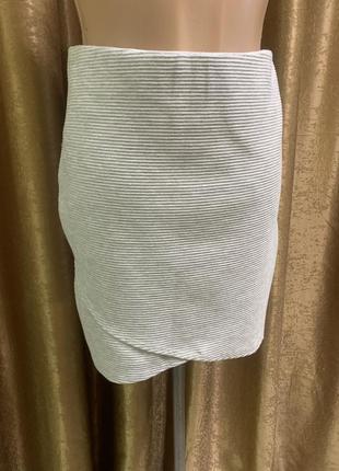 Сіра коротка спідниця cubus as із запахом обманкою розмір m