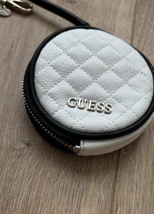 Гаманець-брелок guess mix match pom pom keychain pouch3 фото