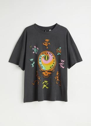 Крутая футболка для "большой" модницы от h&m