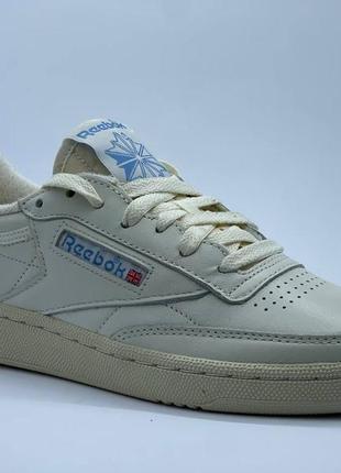 Женские кроссовки reebok club