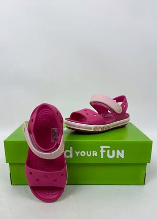 Сандалии для девочек крокс crocs crocband sandal малиновые босоножки