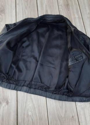 Натуральная кожаная куртка бомбер helicos байкерская классическая стильная актуальная zara тренд класика h&m винтаж3 фото