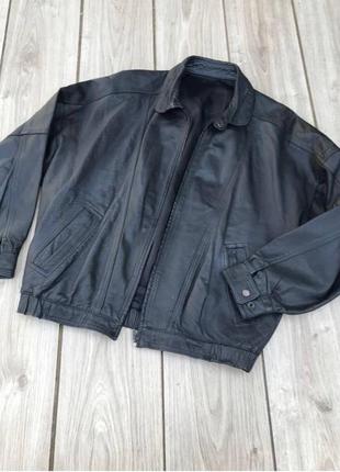 Натуральная кожаная куртка бомбер helicos байкерская классическая стильная актуальная zara тренд класика h&m винтаж4 фото