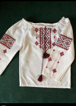 Вишиванка для дівчинки