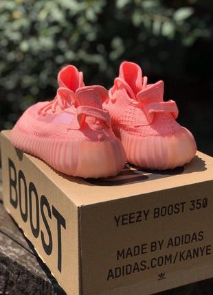 Яркие кроссовки adidas yeezy 350 “coral” в коралловом цвете (весна-лето-осень)😍6 фото