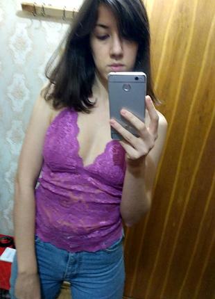 Ажурний, мереживною топ з відкритою спиною
