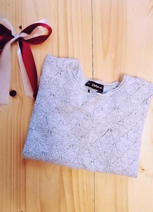 Сіра футболка від zara