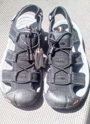 Cандали босоножки с закрытым носком